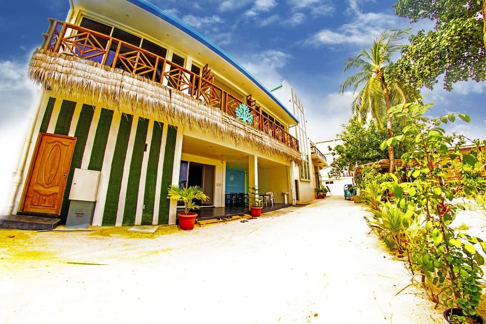 Seven Corals - View 48