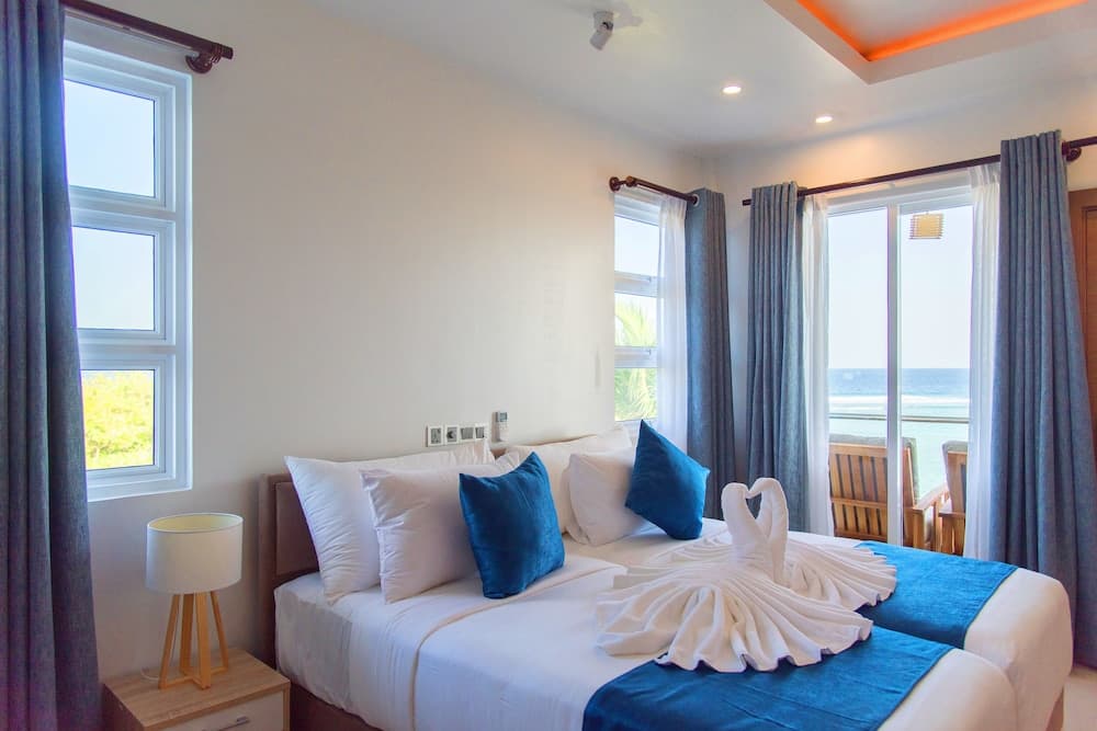 Reef Edge Thulusdhoo - View 16
