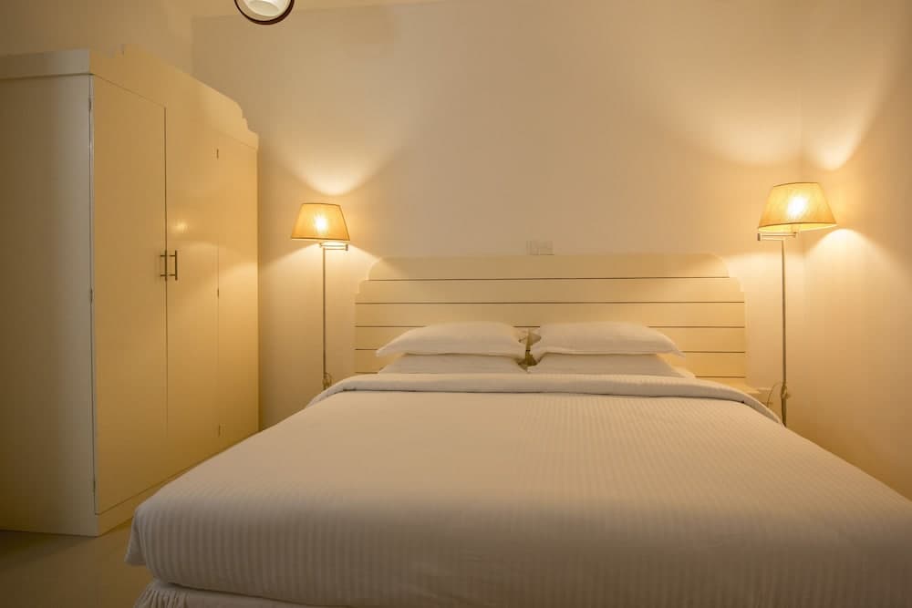 Dhigurah Retreat Beach - View 9