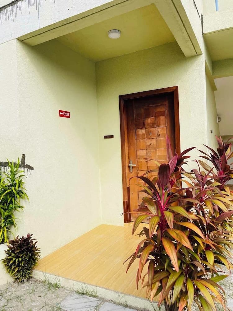 LongBeach Laamu - View 9