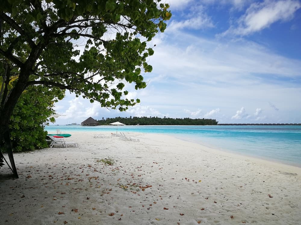 Crown Beach Hotel Maldives - View 37