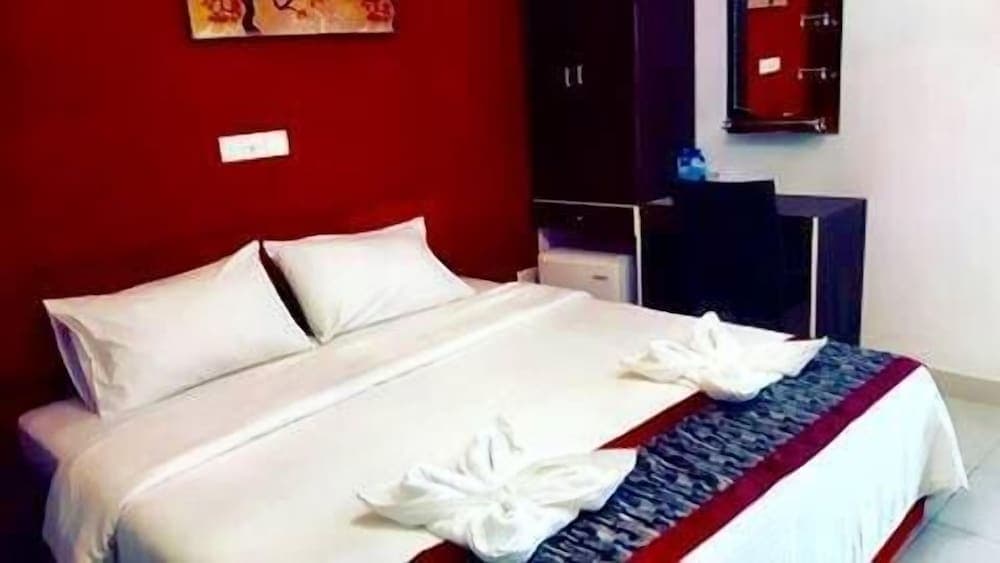 G10 Beach Inn - View 2