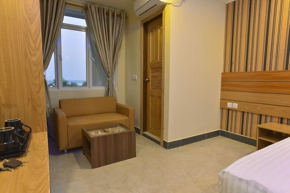 Ocean Retreat & Spa - View 8