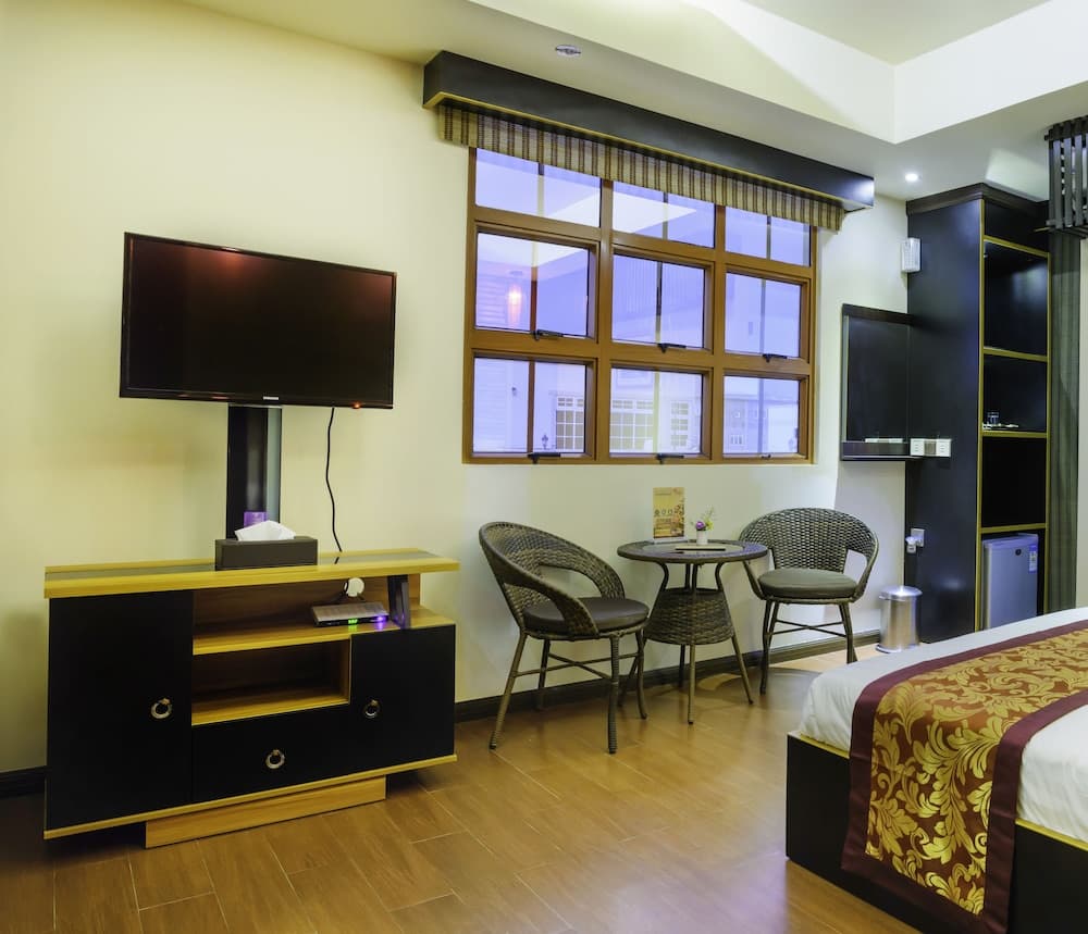 Clear Sky Inn - View 22