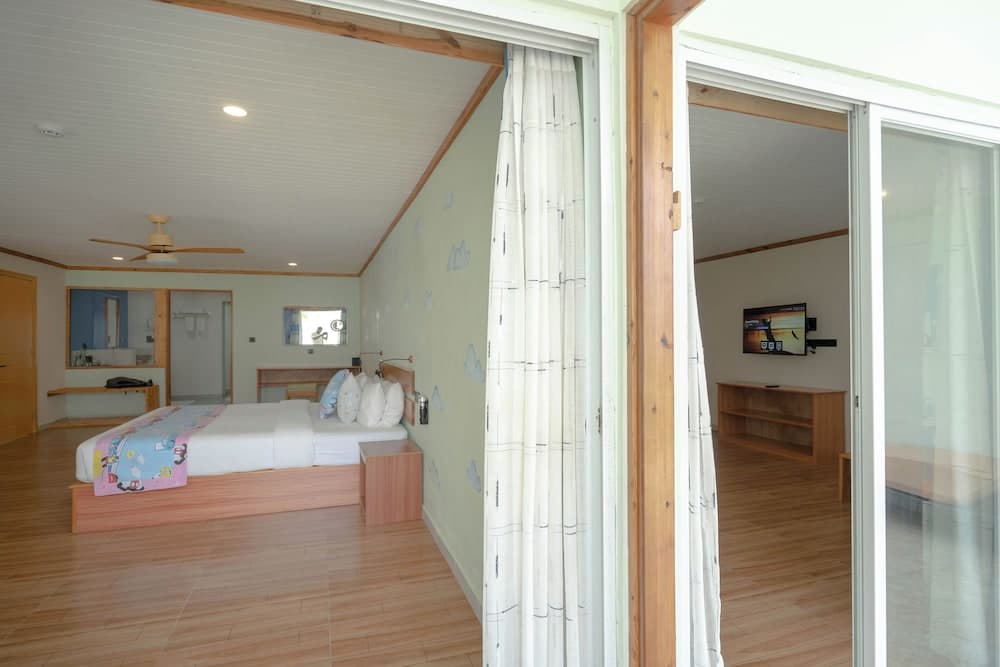 South Palm Resort Maldives - View 16