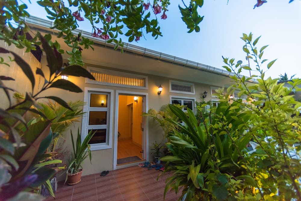 Gunbaru Inn - View 1