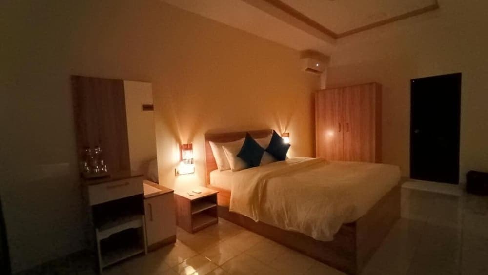 Moro Fohdhoo - View 1