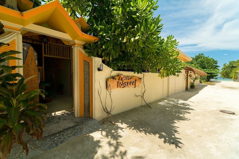 Rasreef Rasdhoo Maldives - View 1