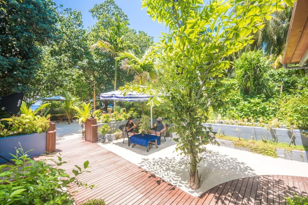 Ostrov Beach - View 4