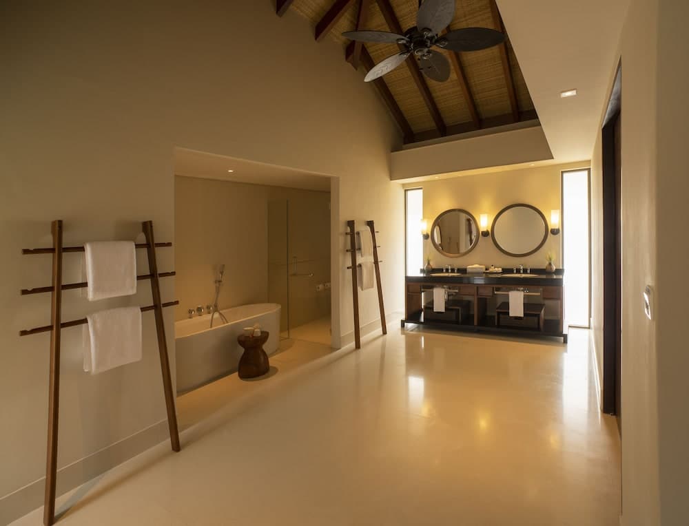 The Residence Maldives at Dhigurah - View 19