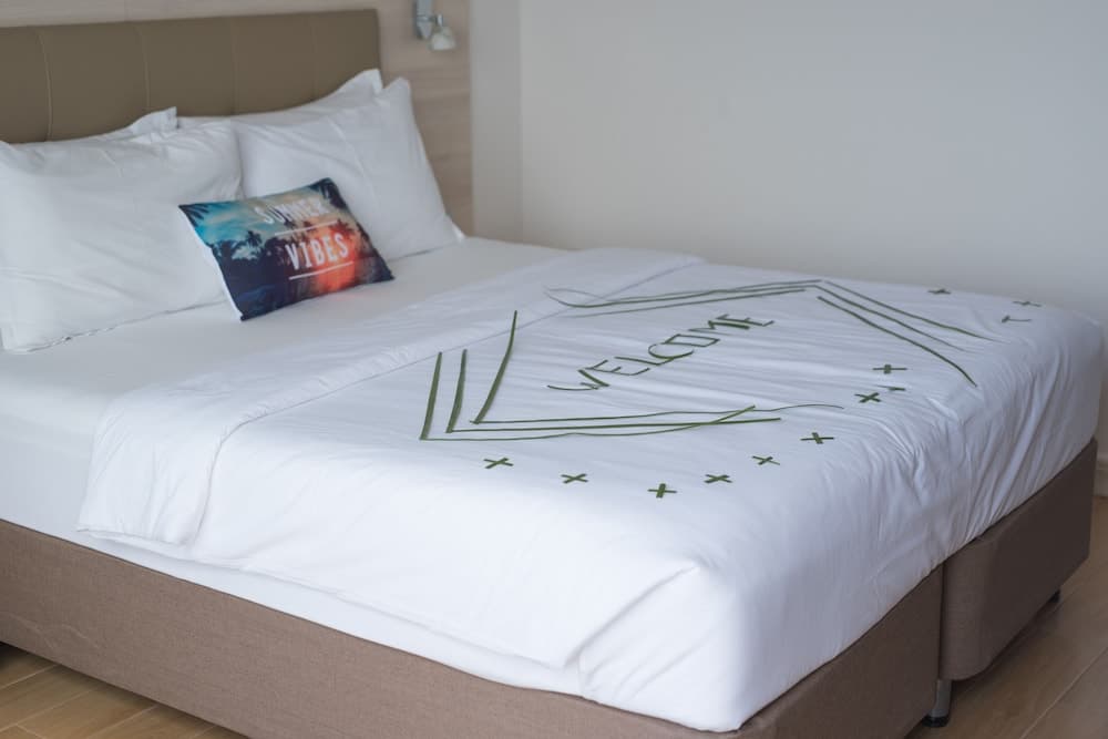 iCom Marina Sea View - View 3