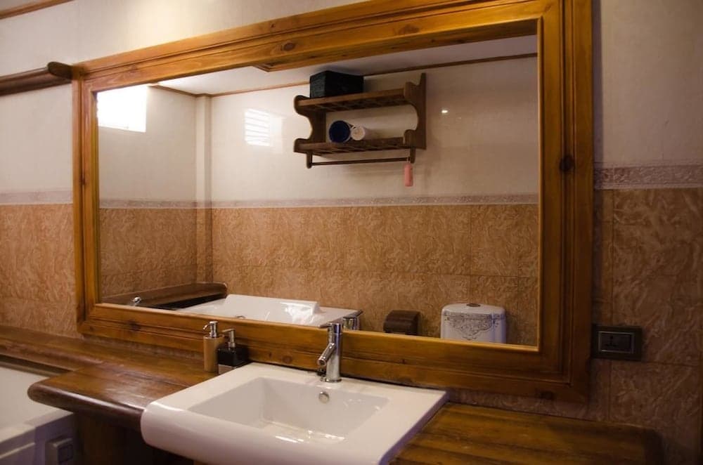 Eureka Serenity Athiri Inn - View 29