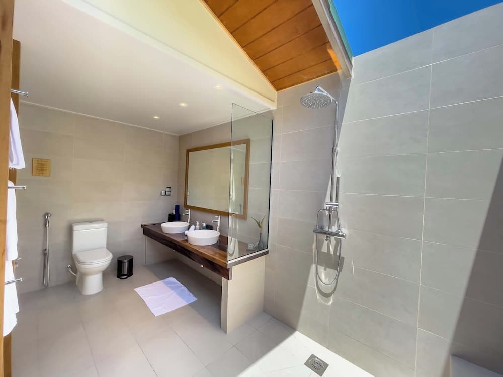 Meeru Maldives Resort Island - View 56