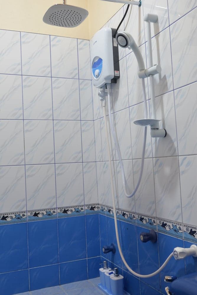 Maclura Residence - View 25