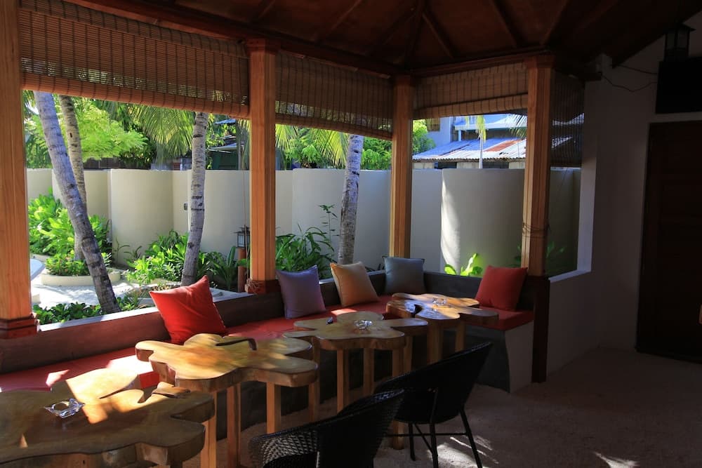 Local Island Inn - View 41