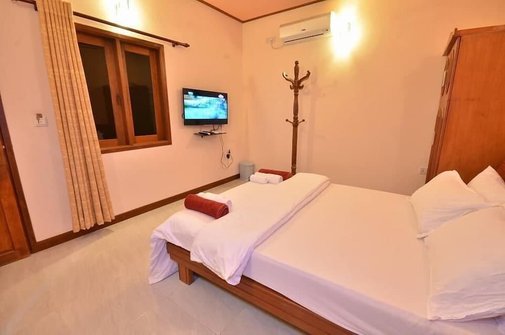 New Moon Village - View 8