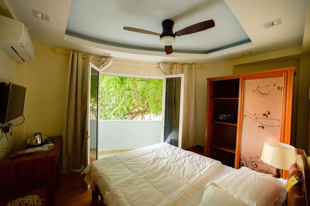 Green Flora - View 17