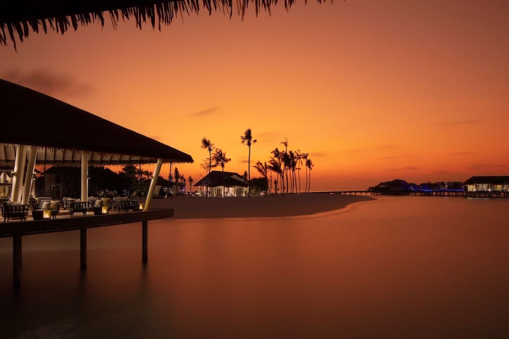 Radisson Blu Resort Maldives - View 100
