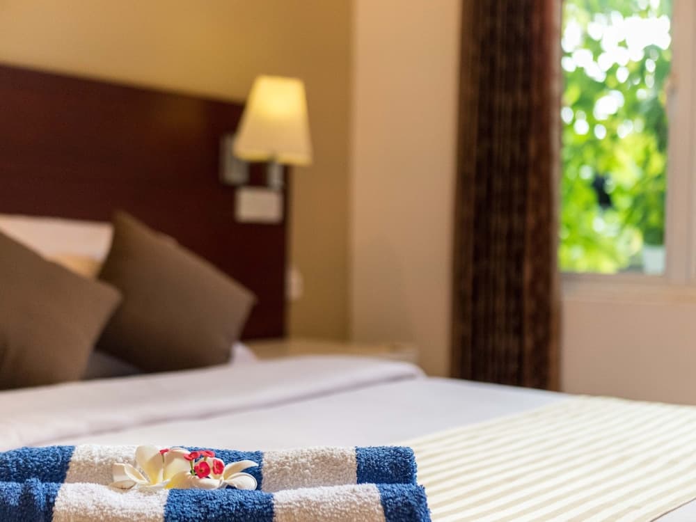 South Ari Dive Center - View 10