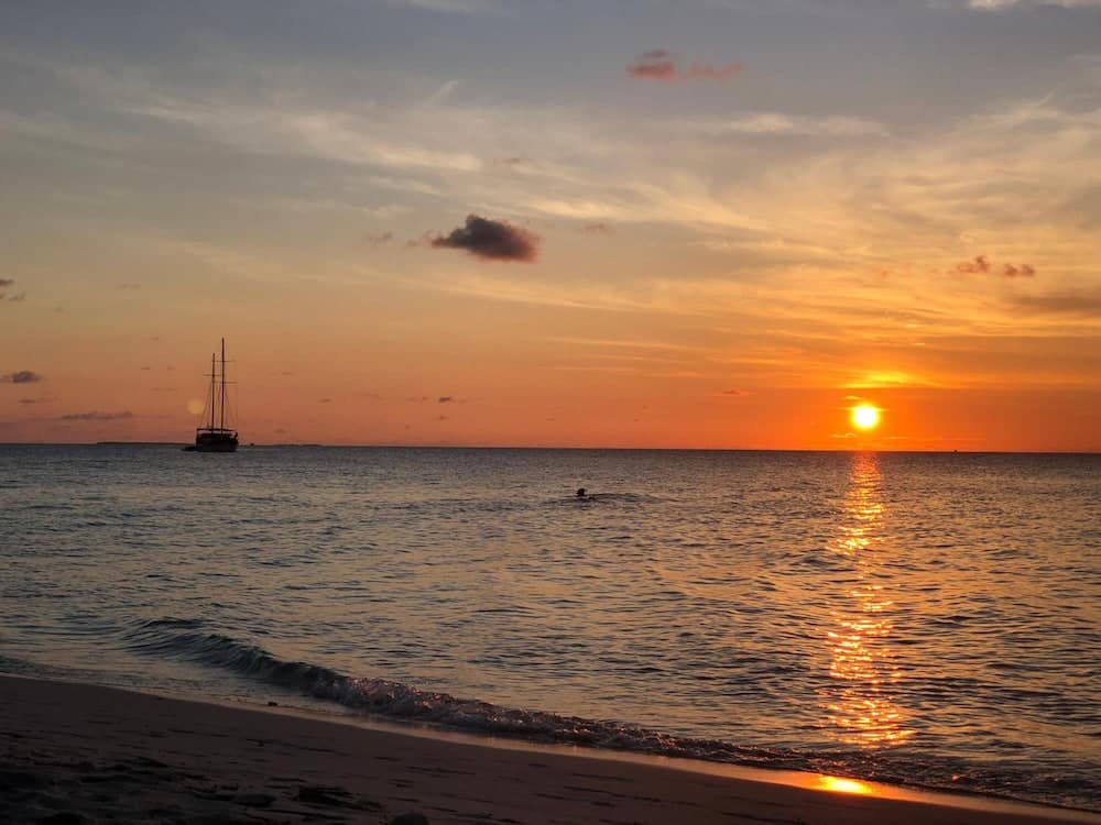 White Sand Dhigurah - View 22