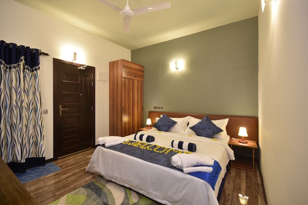 Island Home Ukulhas - View 8