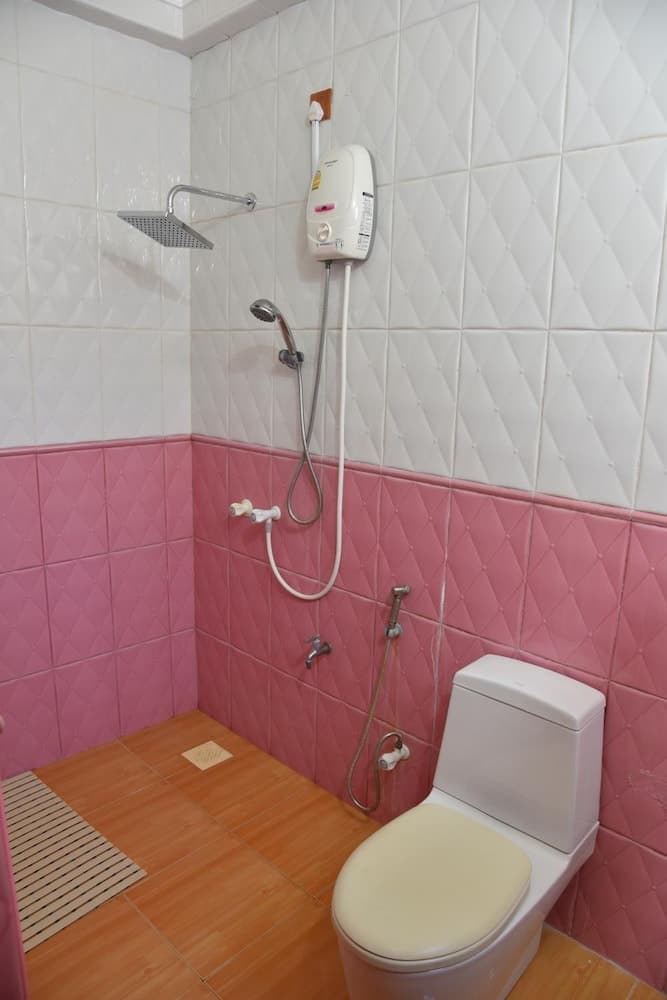 Nalaveshi Inn, Huraa - View 8