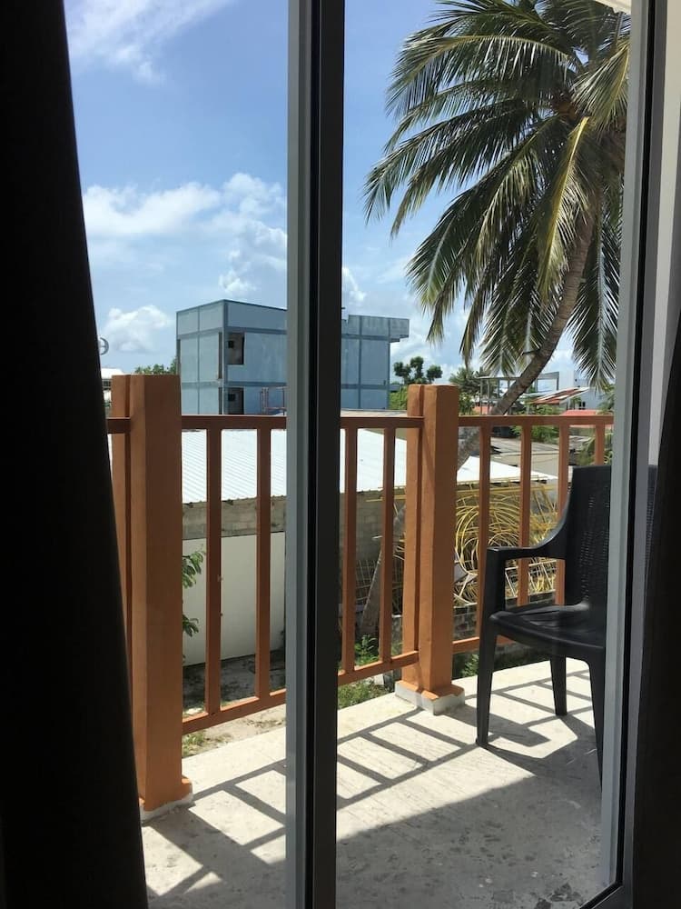 The Sunset Villa - View 32
