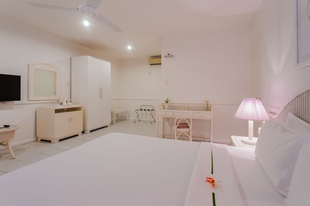 Equator Village - View 11