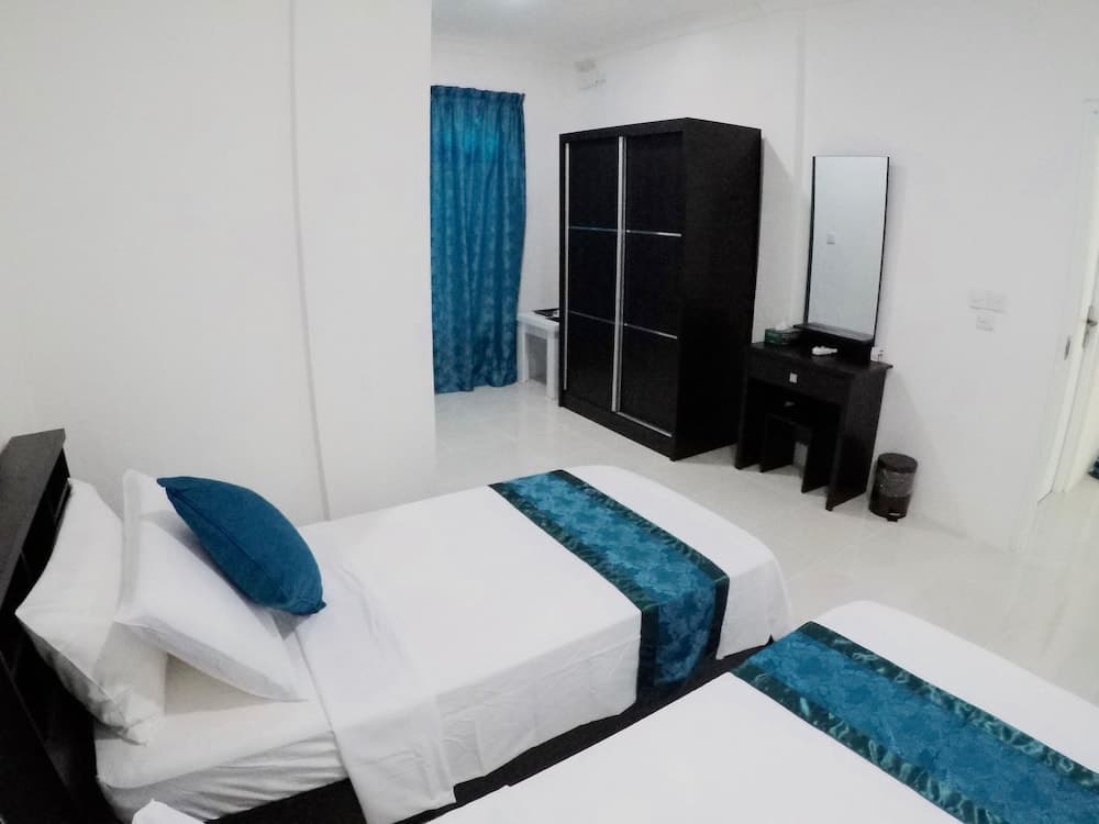 Palm Lodge - View 13