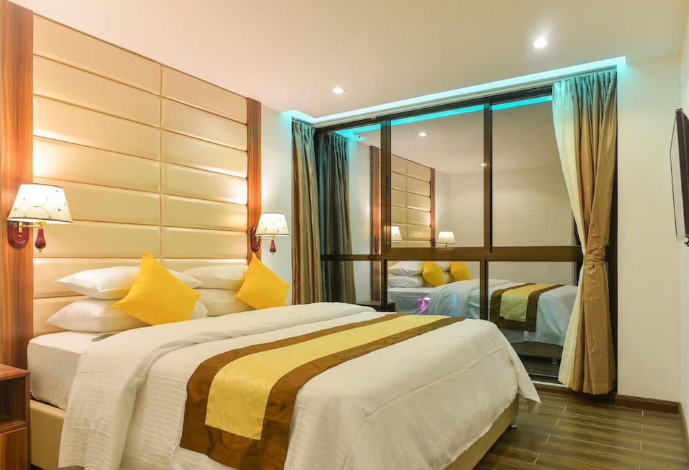 Dreams Grand - View 1