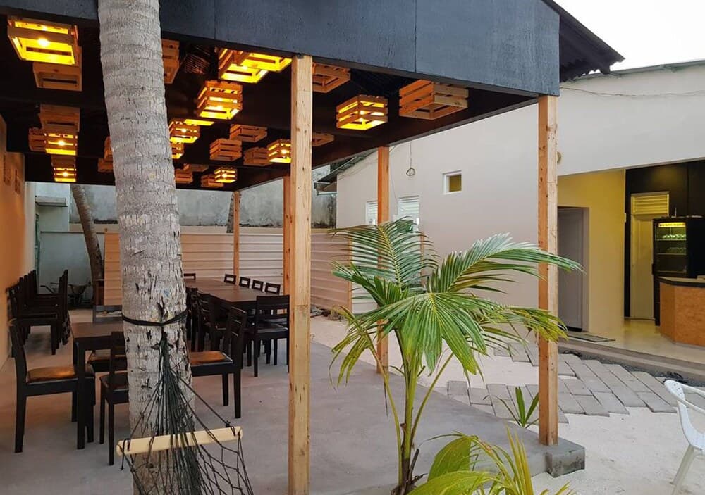 Omadhoo Inn - View 5