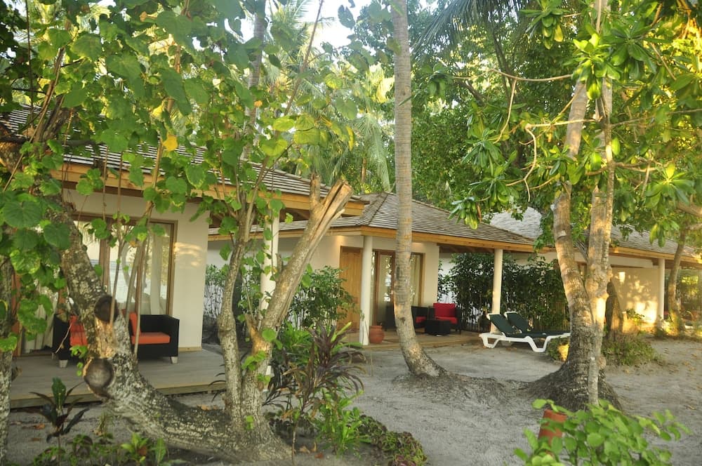 Vilamendhoo Island Resort & Spa - View 53