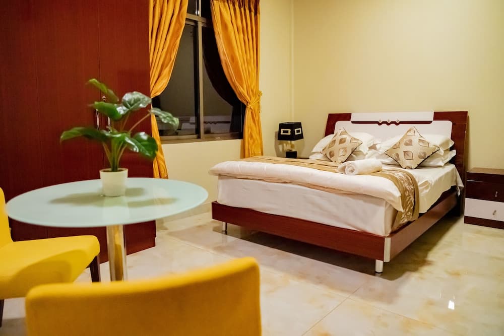 Ekefaru Inn - View 8