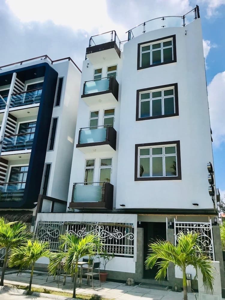 Airport Comfort Inn Premium - View 1