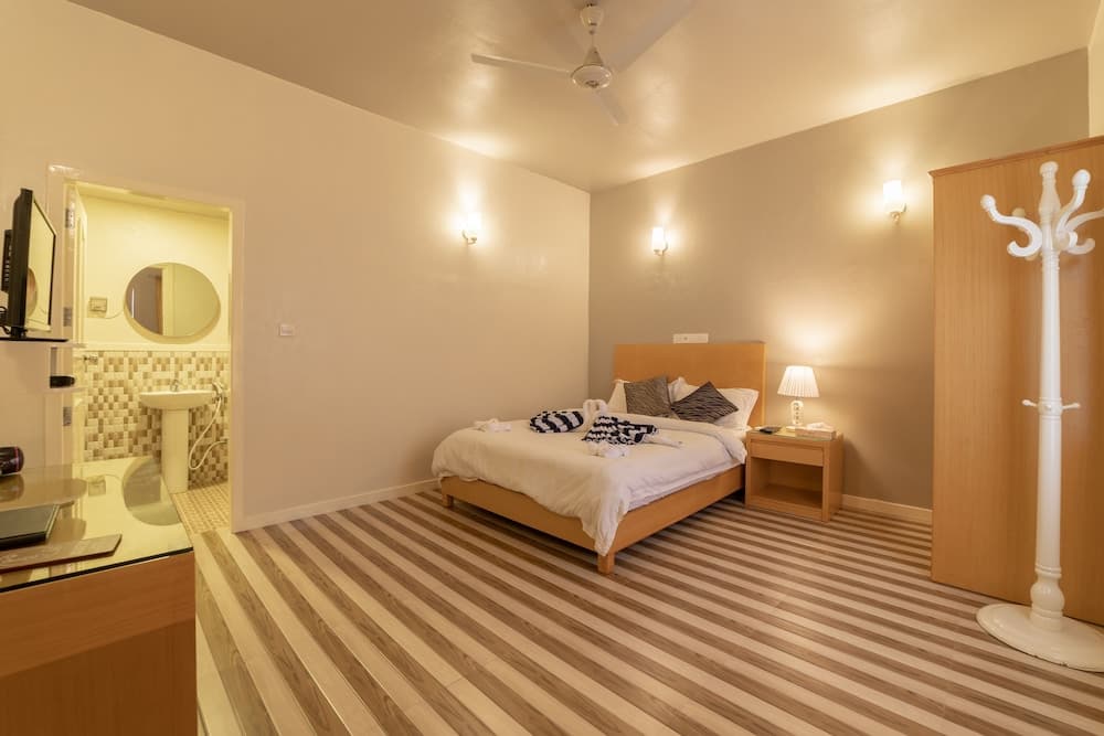 Starry Night At Ukulhas - View 10