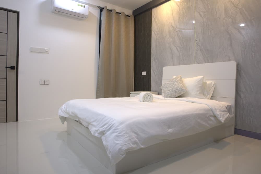 Moro SW Laamu - View 14