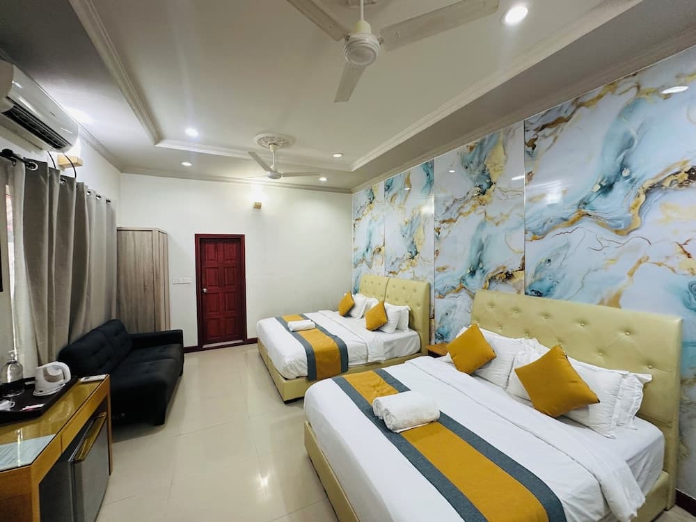 LA CASA VILLA - View 9