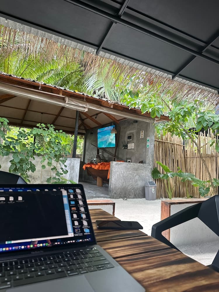 Odi Kamadhoo - View 2