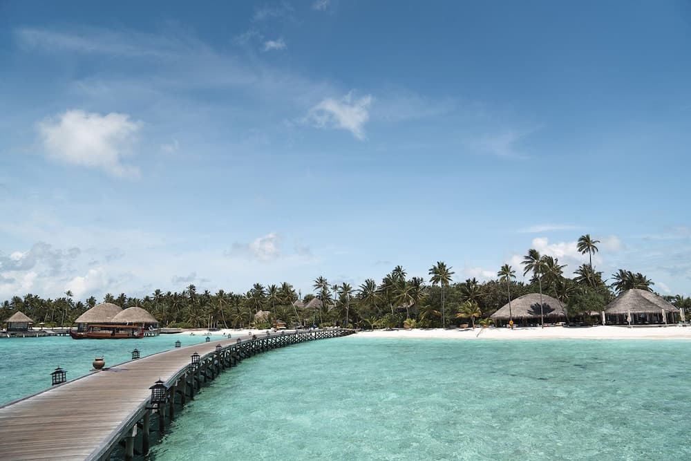 Constance Halaveli - View 179