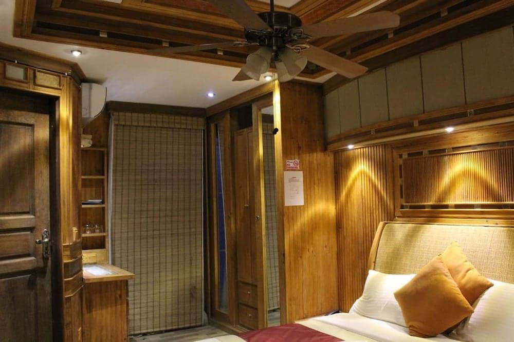 Eureka Serenity Athiri Inn - View 13