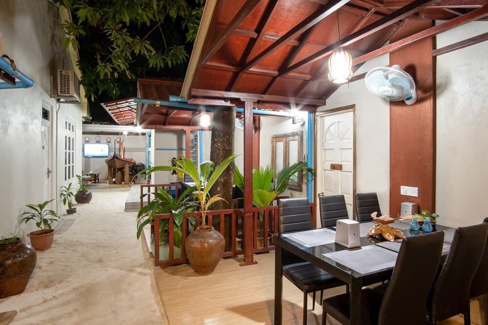 Ukulhas Beach Inn - View 27