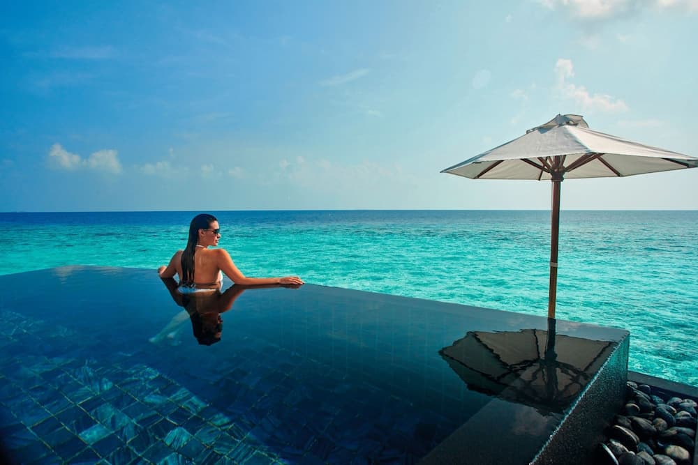 Constance Halaveli - View 59