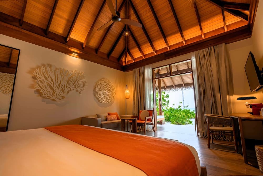 Hotel Whale Lagoon Maldives - View 4