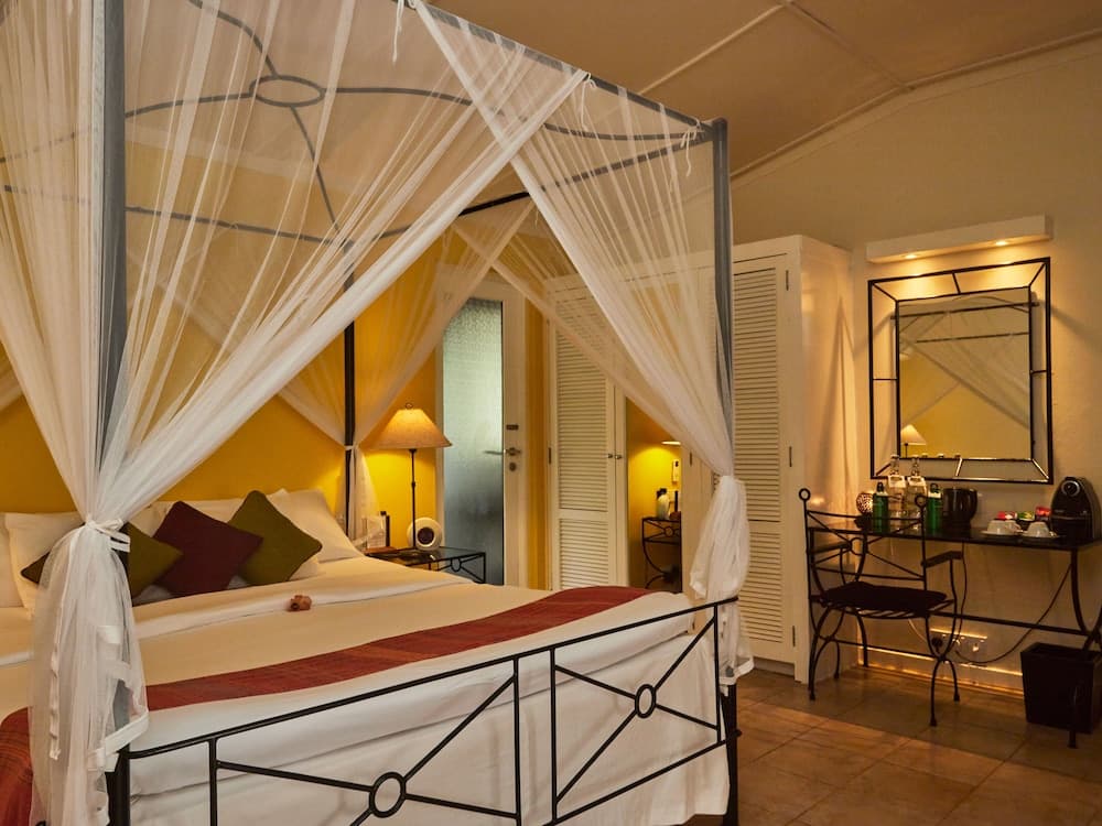 Kuredu Island Resort - View 10