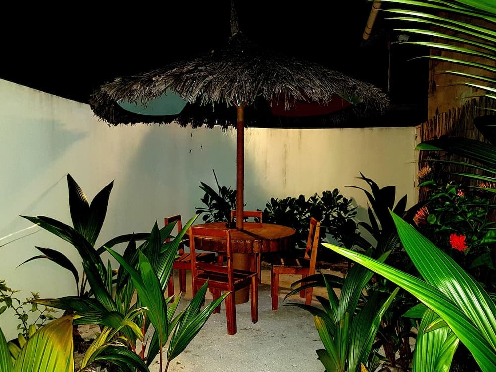 Island Guest - View 7