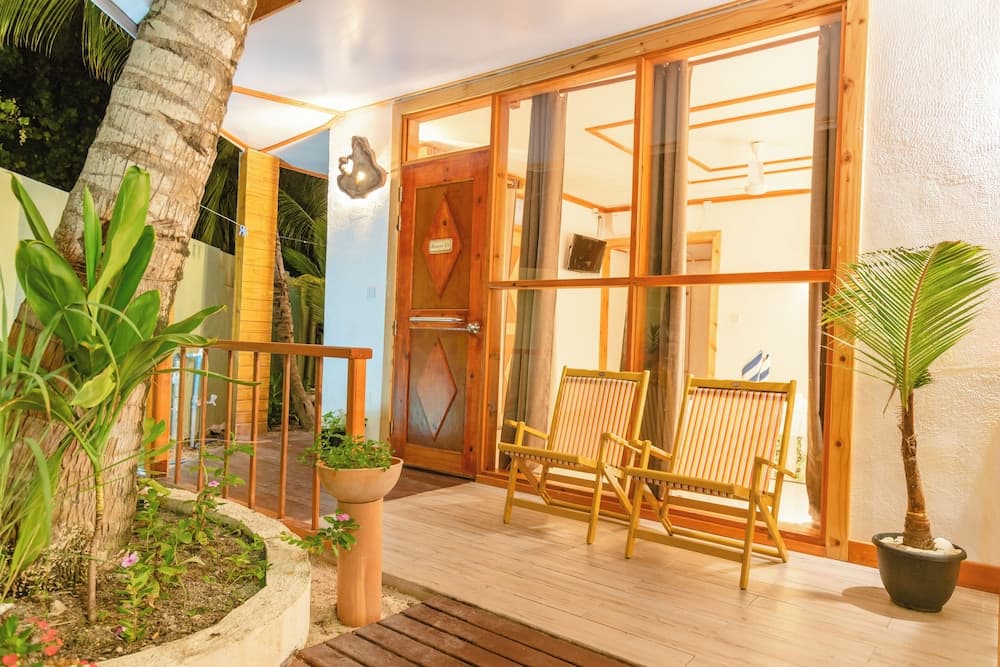 Dhamana Beach - View 6