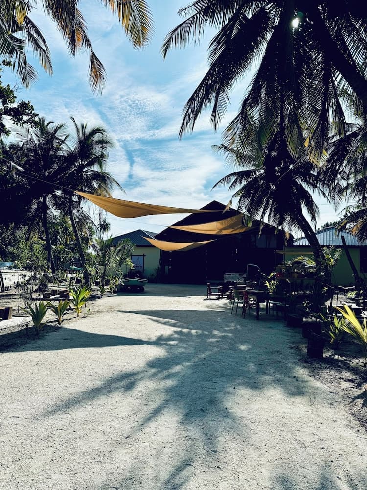 Rattehi Inn at Rakeedhoo - View 28