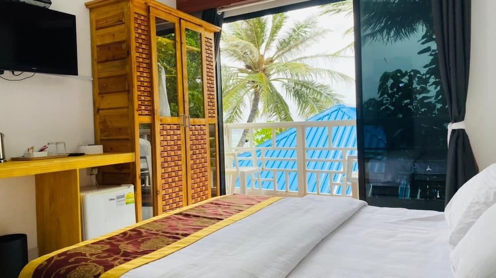 Paradise Retreat - View 17