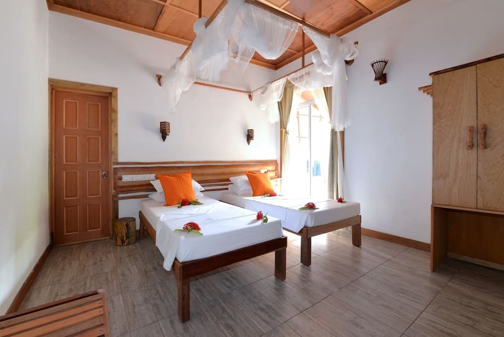 Eden BAANI Lodge - View 23