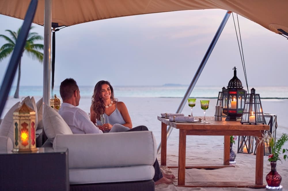 Constance Halaveli - View 144